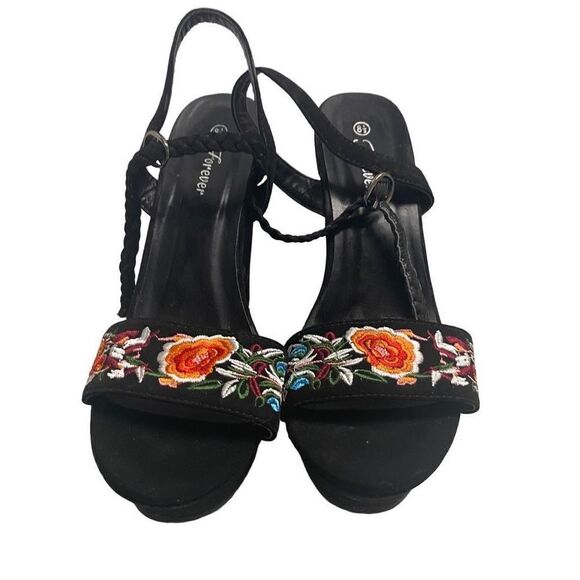 FOREVER Women’s Embroidered Floral Wedge Heels Multicolor Sz8.5 SEE DESCRIPTION - Picture 1 of 10